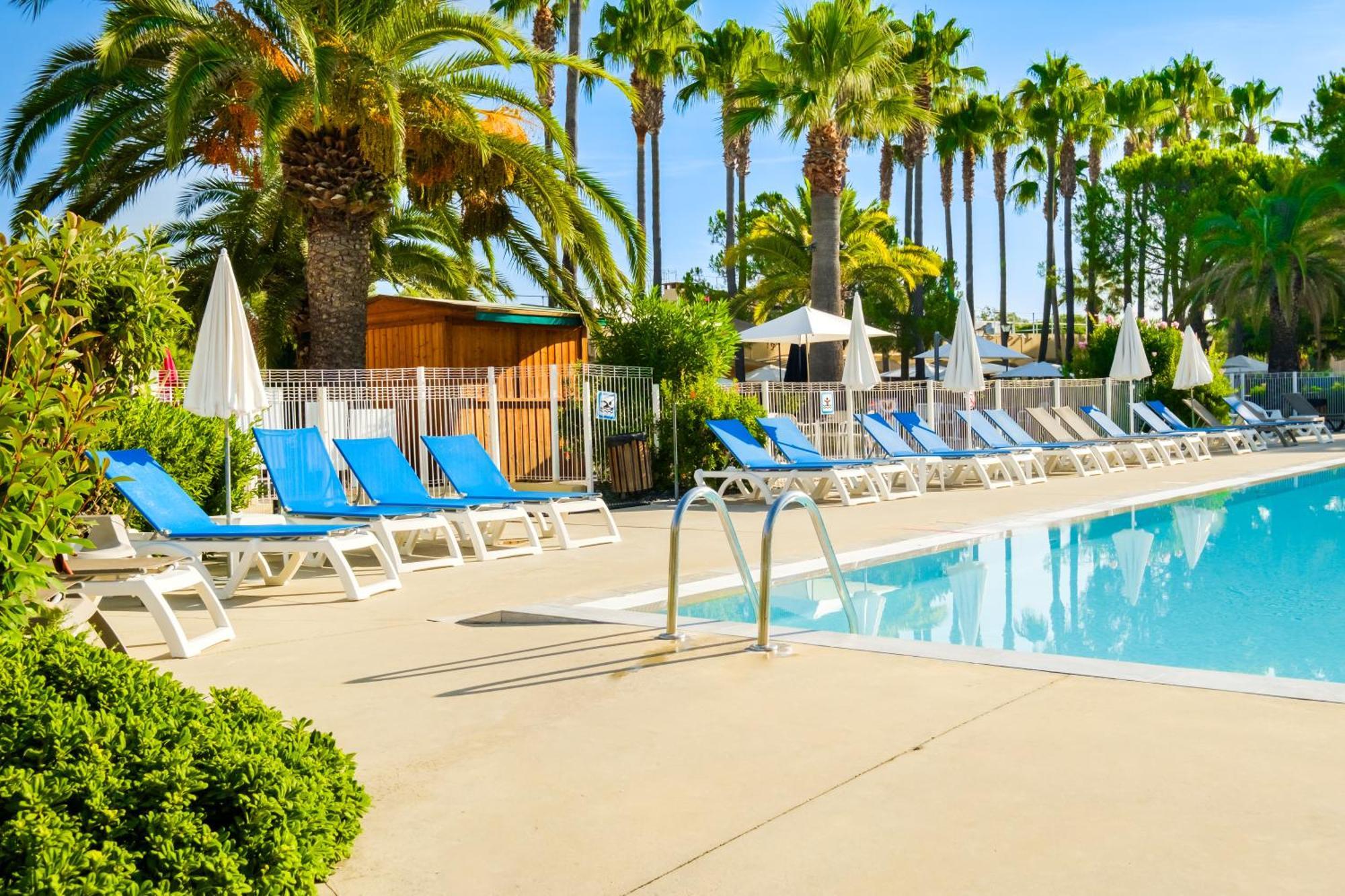 Residence Pierre & Vacances Les Rives De Cannes Mandelieu ภายนอก รูปภาพ