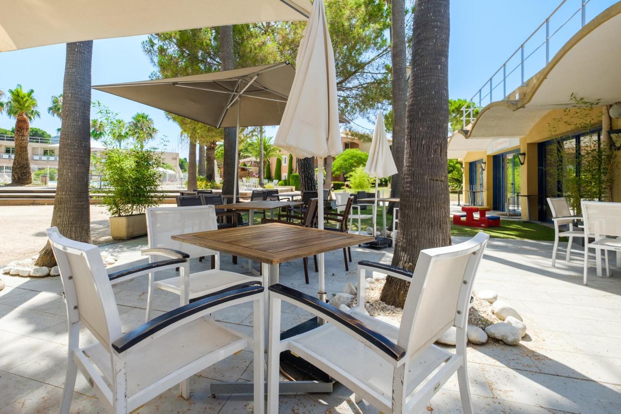 Residence Pierre & Vacances Les Rives De Cannes Mandelieu ภายนอก รูปภาพ